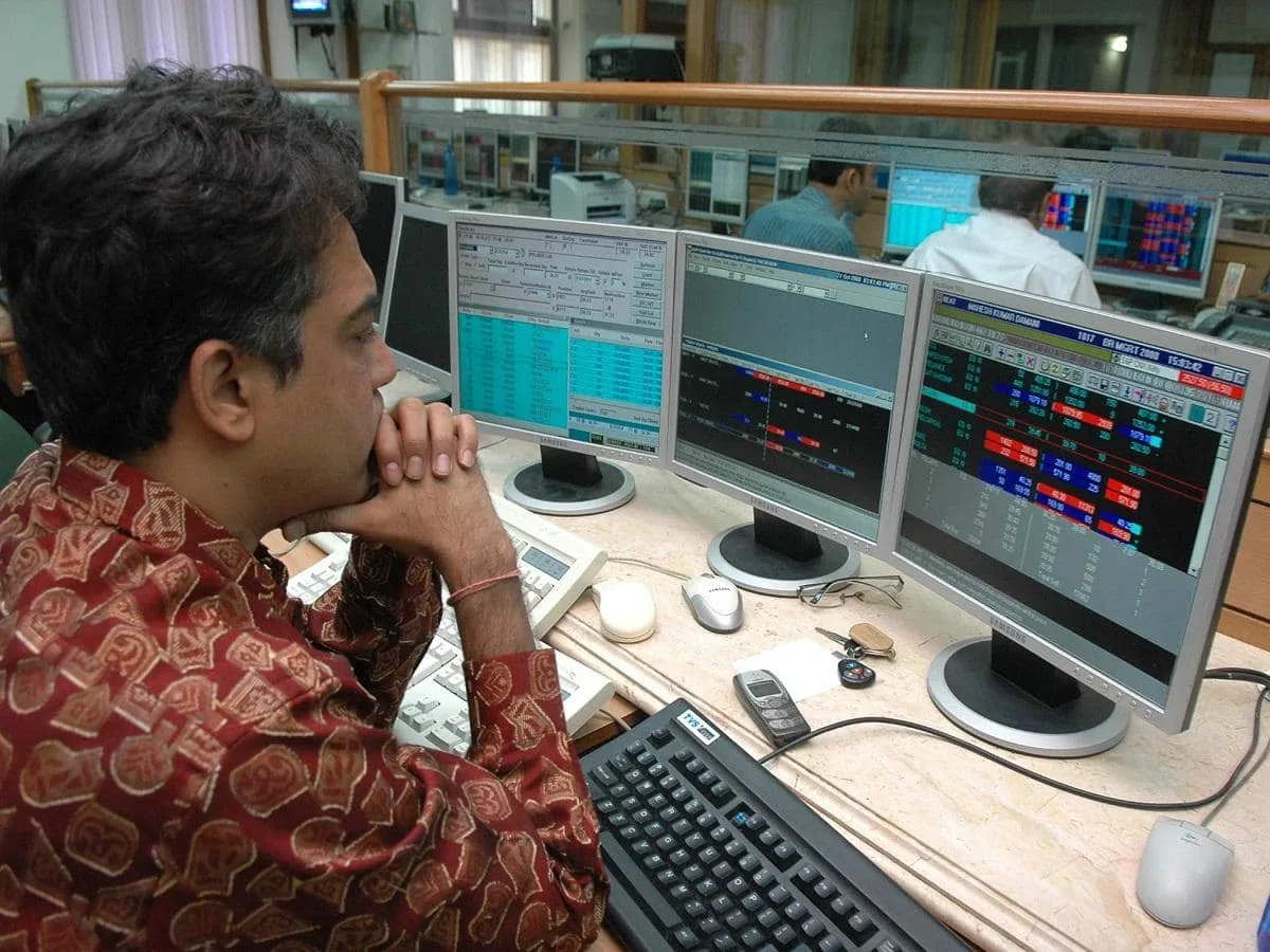 Aeroflex Industries tanks 11% on huge volume; down 17% in 2 days