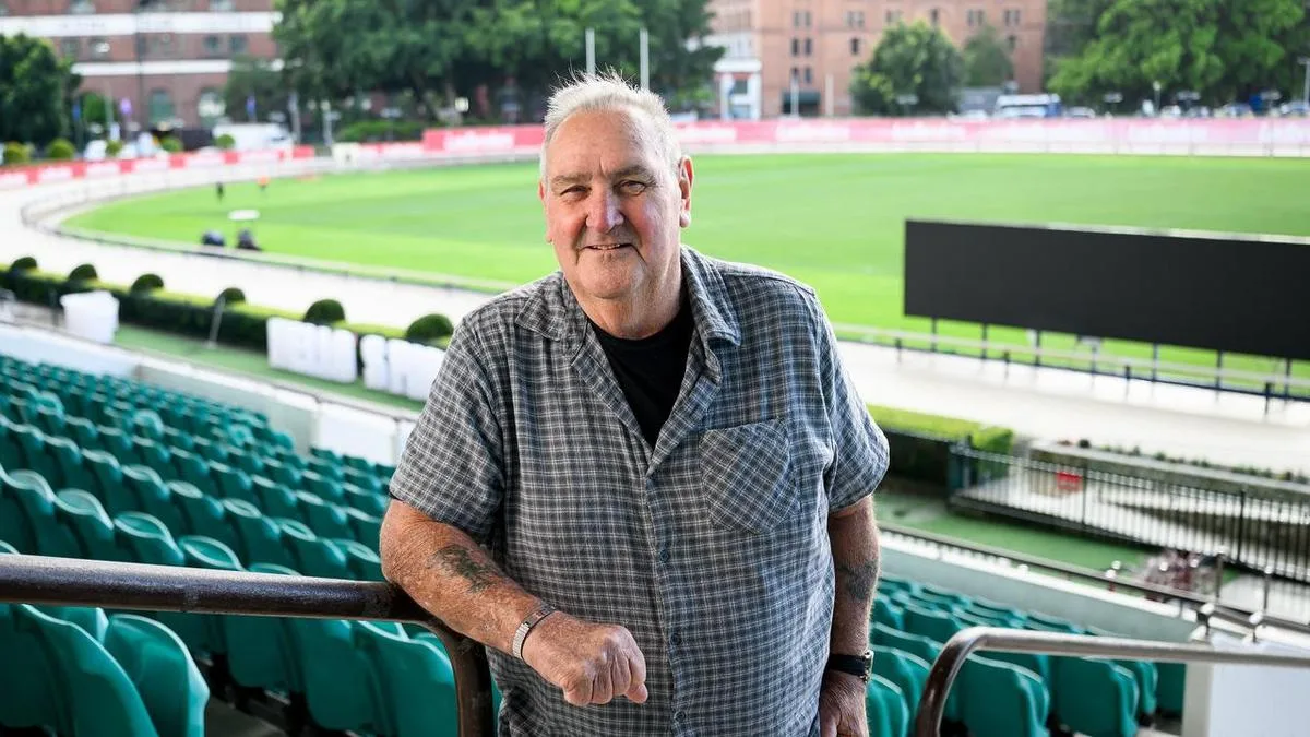 Final meet signals end of an era for greyhound racing