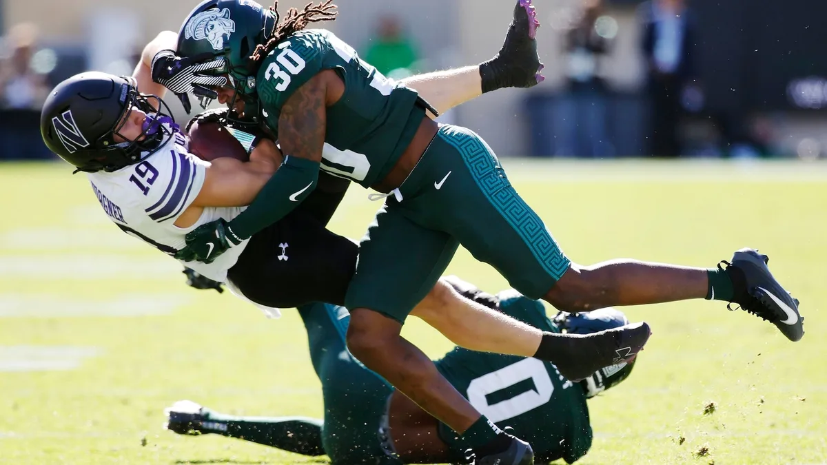 Kleather kicks three field goals in No. 25 Northwestern's 24-21 win over Michigan State
