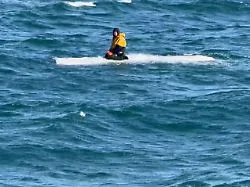 Boot kentert mit drei Insassen: 15-Jähriger treibt tagelang allein in Alaskas Gewässer