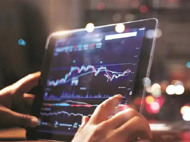 Stock Market LIVE: GIFT Nifty signals tepid open; Asia mkts mixed; US Fed Chair's speech in focus