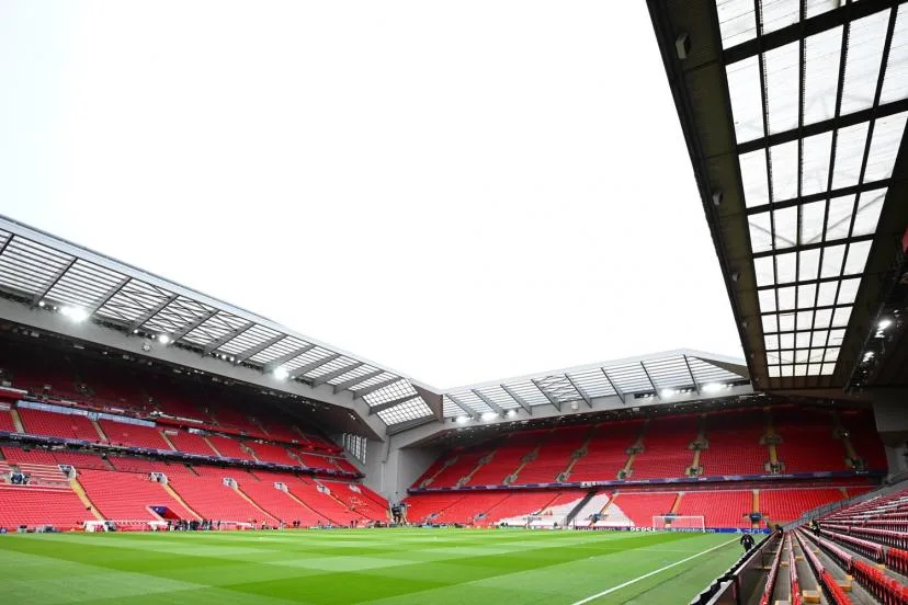 Le consortium dont fait partie le patron d'Amazon Jeff Bezos posséderait une option pour devenir actionnaire majoritaire de Liverpool