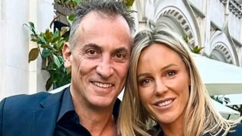Millionaire media baron allowed to move overseas after allegedly attacking wife