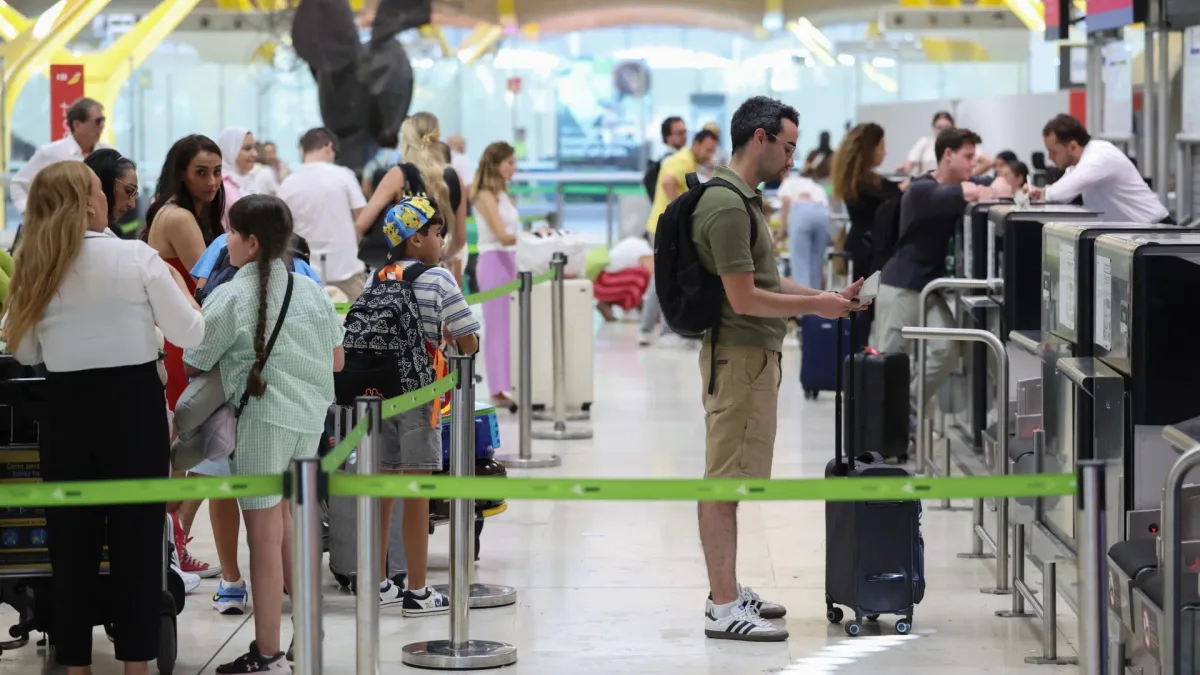Los controles fronterizos de España a viajeros procedentes de Italia afectan ya a casi 7.700 personas