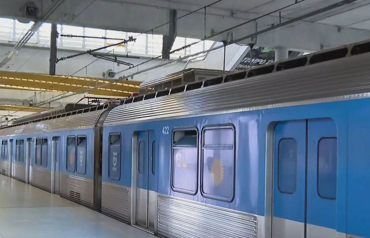 Linha Sul do Metrô do Recife para de funcionar pela 2ª vez em 3 dias por falha elétrica; ônibus são reforçados
