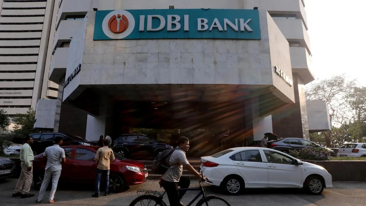 What are the details of the government’s sale of IDBI | Explained