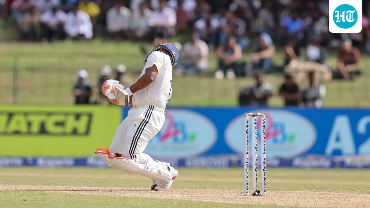 Team India provides crucial update on Rishabh Pant after batter retires hurt on being hit by bouncer