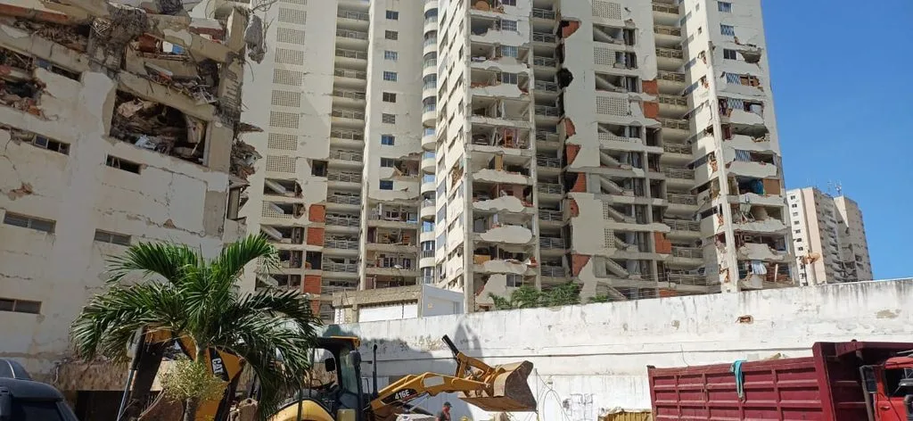 Las cuatro razones que, según el presidente de la Cámara de la Construcción de La Guaira, explican el colapso de los edificios por los terremotos