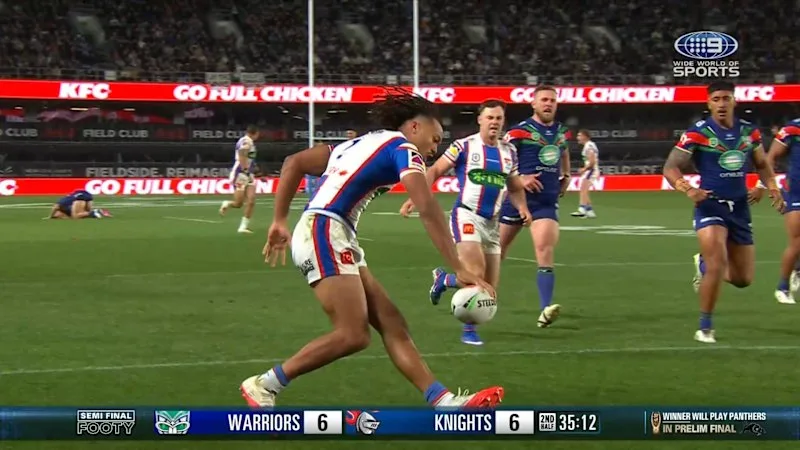Warriors star's shocker leads to Knights try
