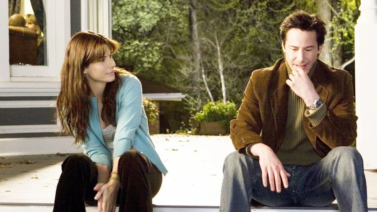 Ce soir sur Netflix : 20 ans après, ce film fantastique avec Keanu Reeves et Sandra Bullock est toujours aussi bouleversant
