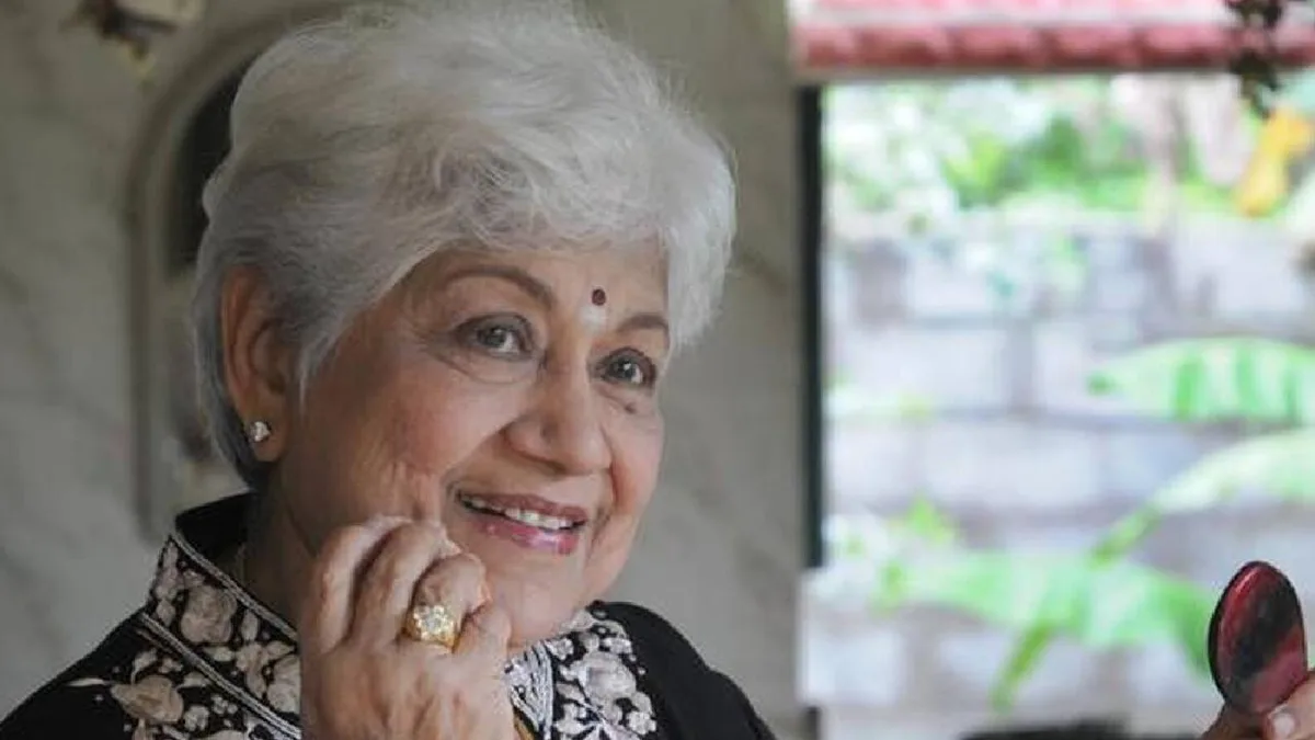 Veteran actress Sowcar Janaki hospitalized at 94, undergoes treatment