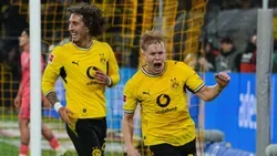 Werder Bremen trava Dortmund com dois golos nos minutos finais