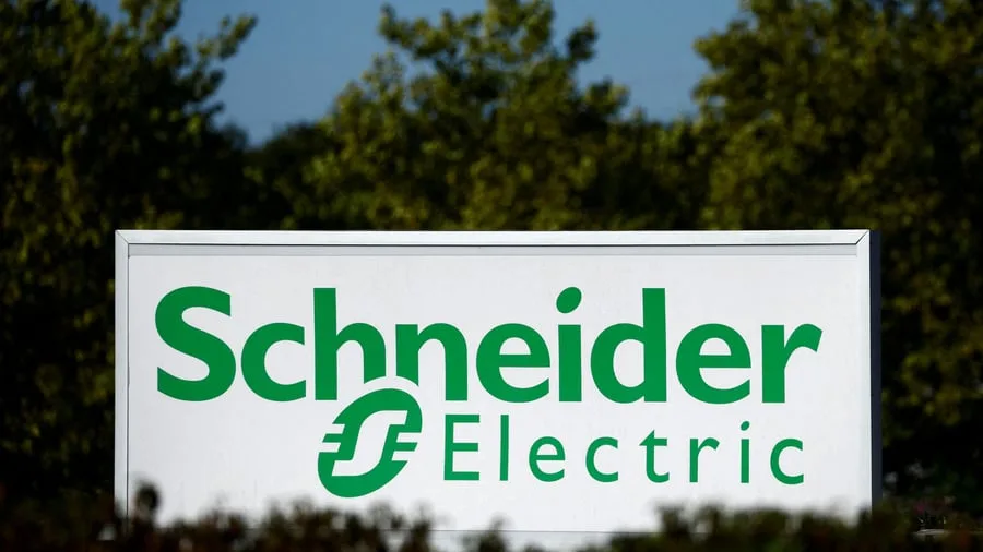Elektrotechnik-Konzern: Schneider Electric hebt dank Rechenzentren-Boom erneut Jahresausblick an