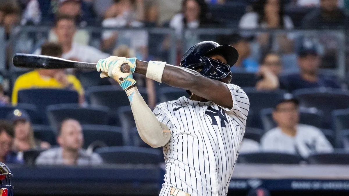 Rice drives in 3 runs as Yankees beat Red Sox 9-2 to earn a doubleheader split