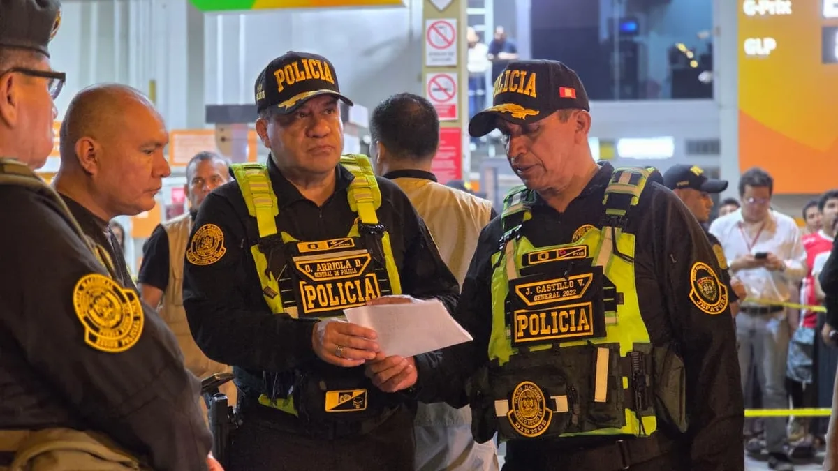 Óscar Arriola se queda como jefe de la PNP y ministro destaca su gestión: “El año pasado había 500 muertos más”