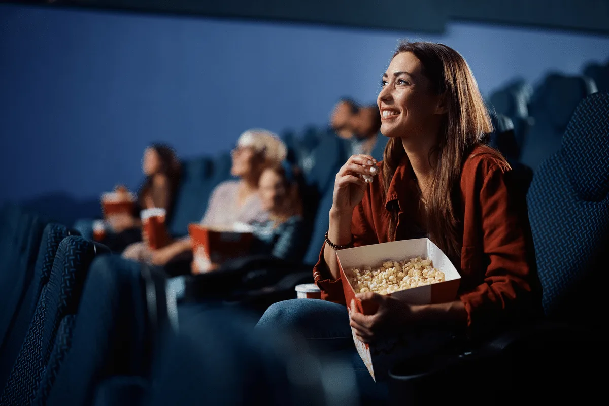 Do suspense à comédia: veja 5 filmes que estreiam nos cinemas nesta quinta-feira