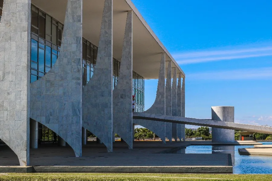 Cartão corporativo sigiloso do Planalto já registra mais de R$ 8,5 milhões em gastos no ano