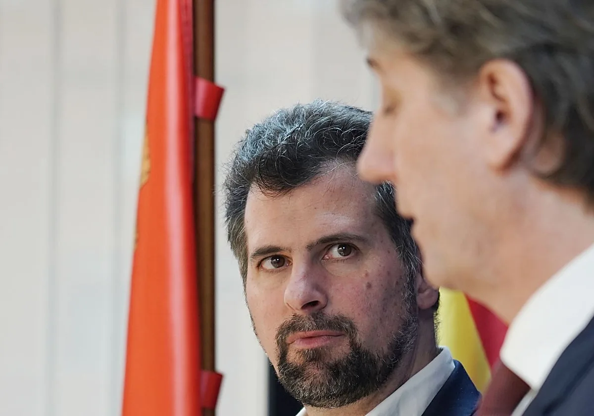 Ferraz impone su criterio y fulmina a Tudanca de las listas del Senado