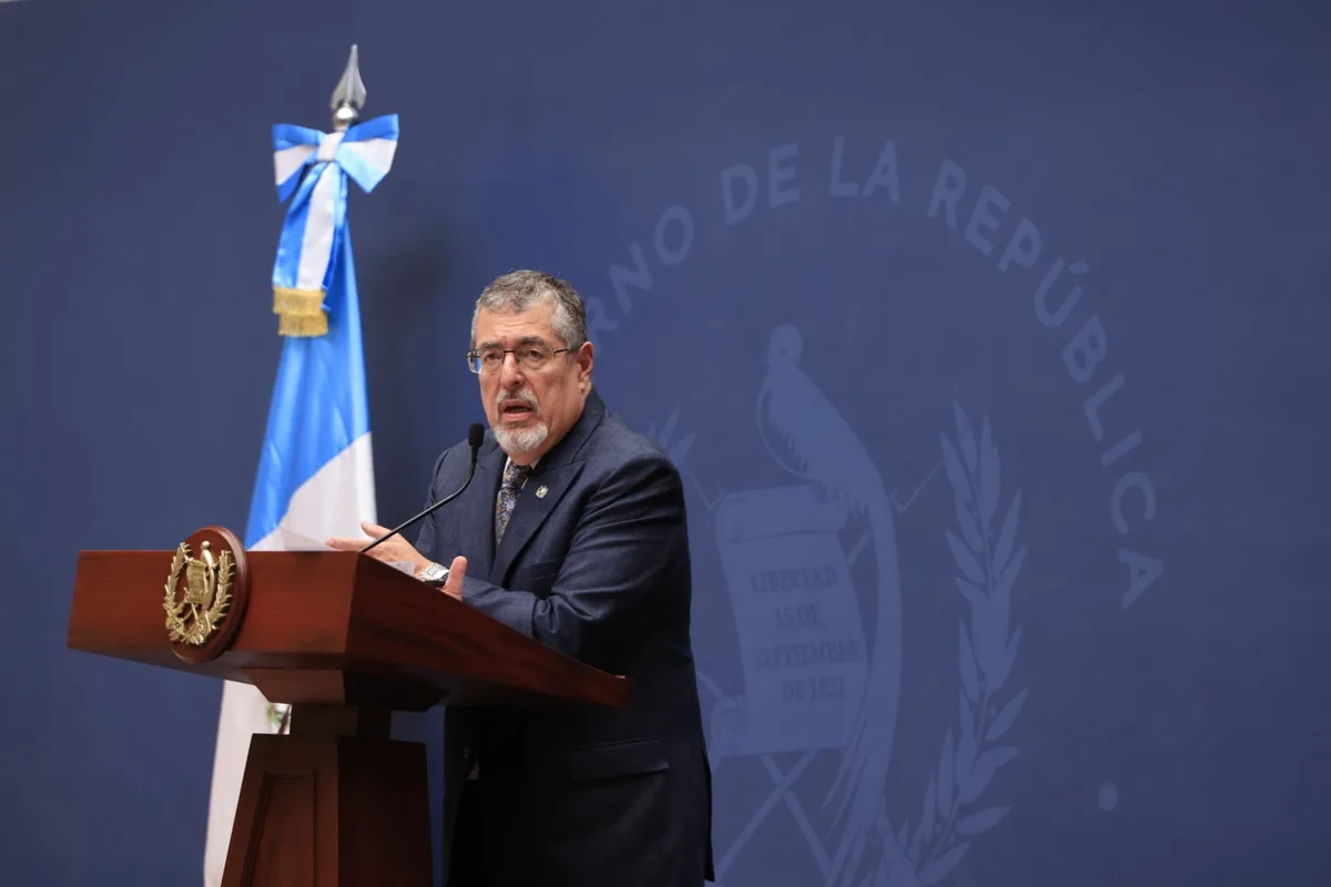 Bernardo Arévalo detalla cuál fue el aporte de Guatemala en el nuevo puente que inauguró Nayib Bukele