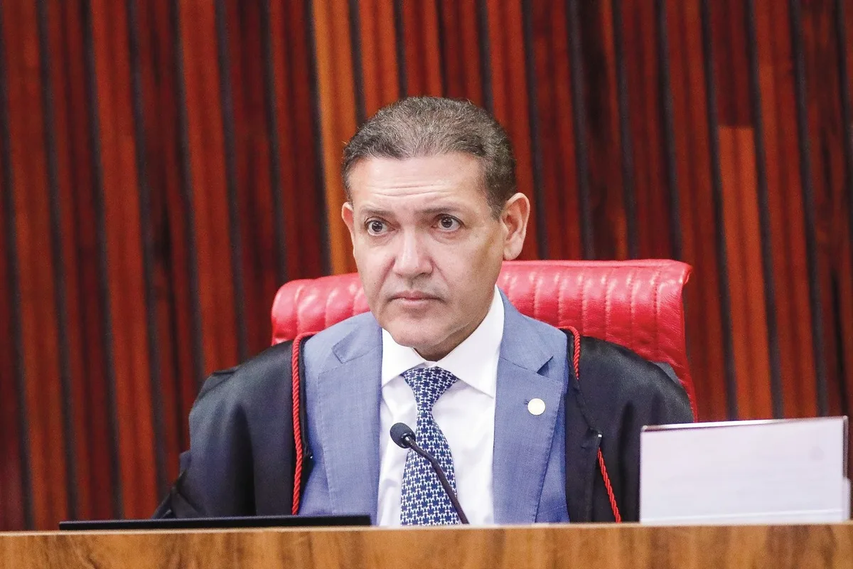 Nunes Marques exalta segurança e transparência de urnas após eleição simulada