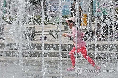 전북 맑고 무더워…낮 최고 32∼35도