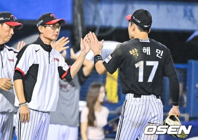 임찬규 QS 승리, 송찬의 결승 스리런, 불펜 무실점...염갈량이 꼽은 역전승 원동력 "박해민 호수비로 추격 흐름 만들었다"
