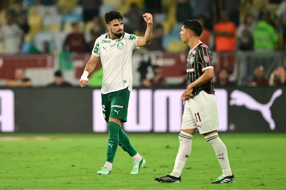 Palmeiras vence o Fluminense e abre vantagem na semifinal da Libertadores