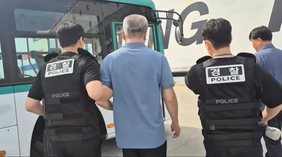 필리핀서 53억 필로폰 밀수한 총책…18년 도피 끝에 국내 송환