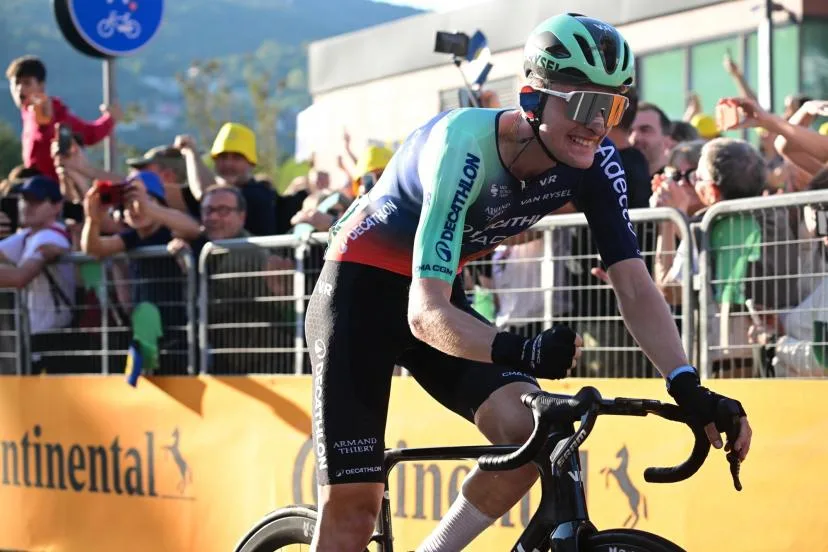 Paul Seixas vainqueur du Tour de Lombardie s'inscrit dans une lignée prestigieuse de coureurs français sacrés sur la classique des feuilles mortes