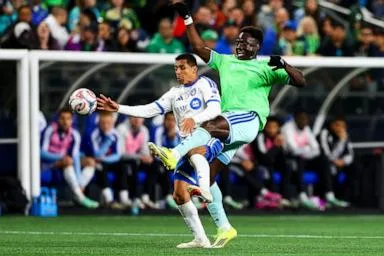 Gomez scores for Sounders in 1-1 tie with Montreal