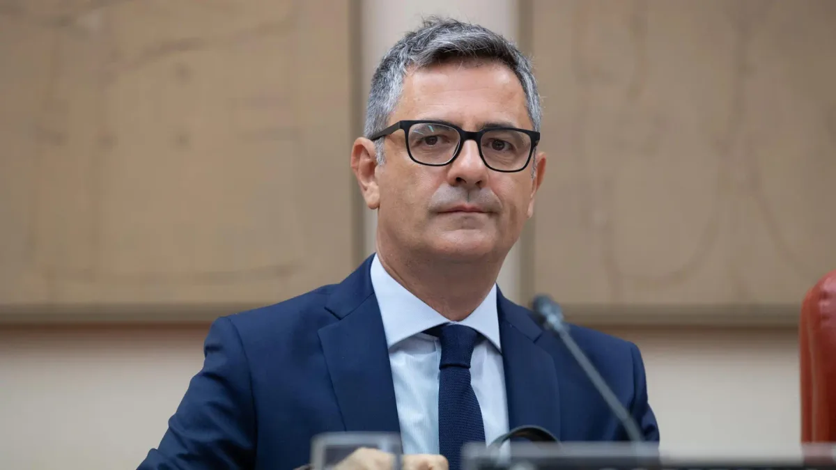 Bolaños insiste y pide al Supremo que decida sobre la ley de nietos antes de las elecciones de 2027