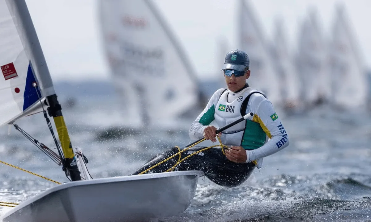 Velejador brasileiro Erik Scheidt é indicado a prêmio da revista Seahorse