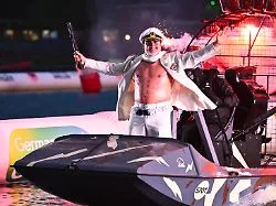 "Jetski Star WM": Stefan Raab säuft ab
