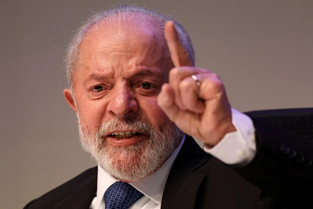 Lula diz que ligação de Ibaneis com Vorcaro ‘quebrou’ o BRB