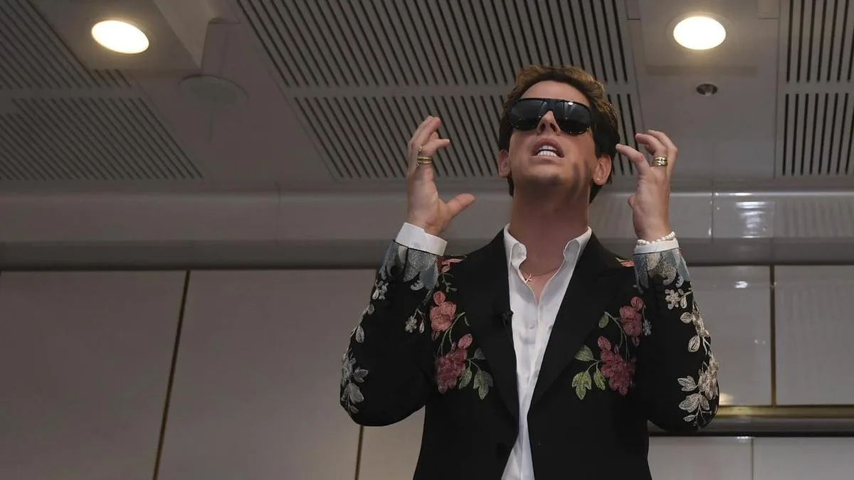 UK provocateur Milo Yiannopoulos detained by ICE