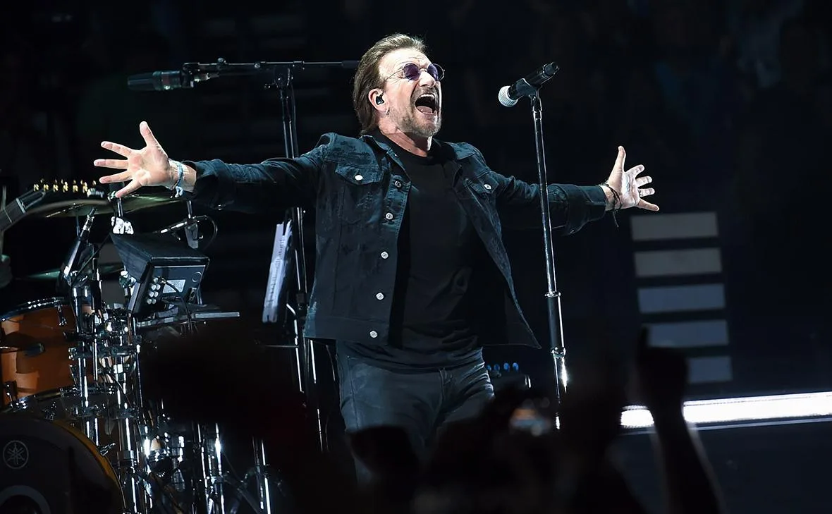 U2 анонсировала новый альбом под названием Carnaval de Luz