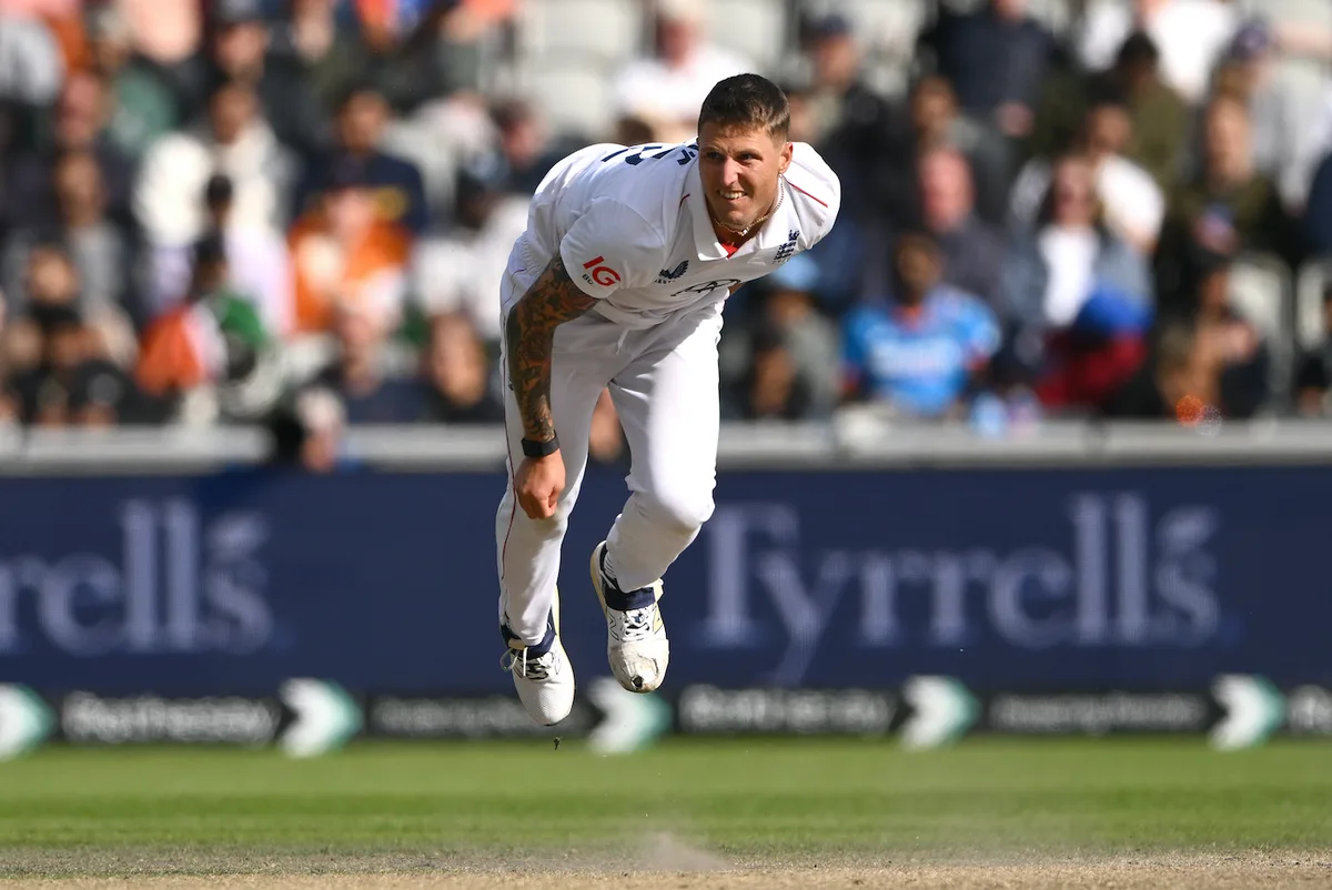 ECB investigates Brydon Carse handcuff video