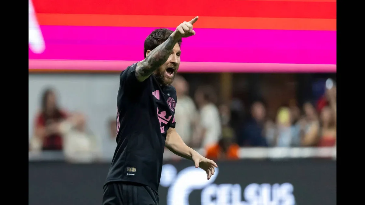 Lionel Messi mocks opponent with uncharacteristic taunt after stunning solo goal