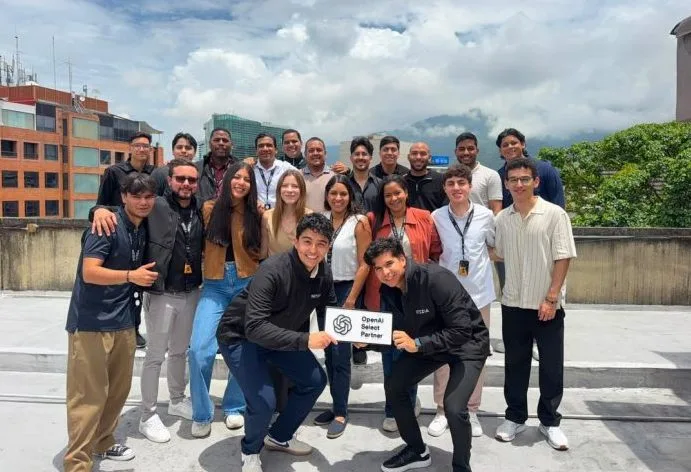 Nombran como "OpenAI Select Partner" al Grupo Intezia, creado con talento venezolano