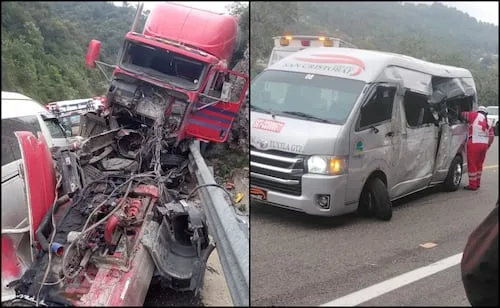 Tráiler se queda sin frenos y arrastra media docena de vehículos en Chiapas; reportan un muerto y varios lesionados