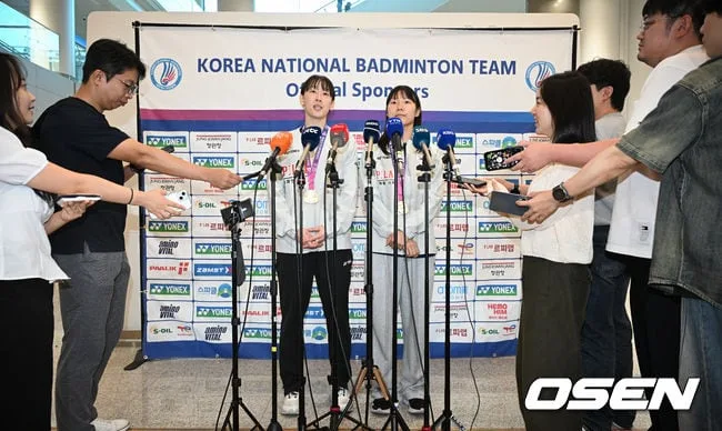 [사진]백하나-이소희 '31년 만에 여자 복식 정상 탈환'