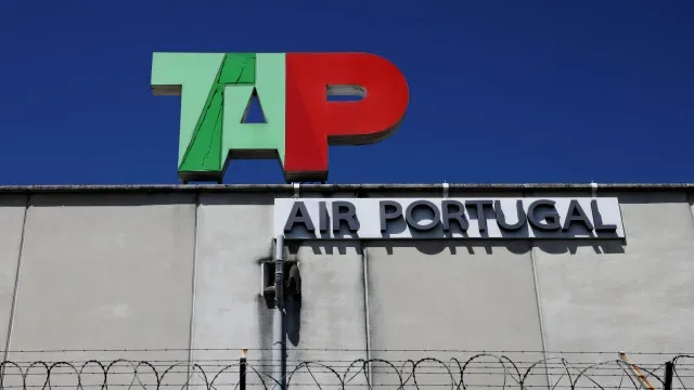 Esquerda e PAN criticam caminho para privatização total da TAP