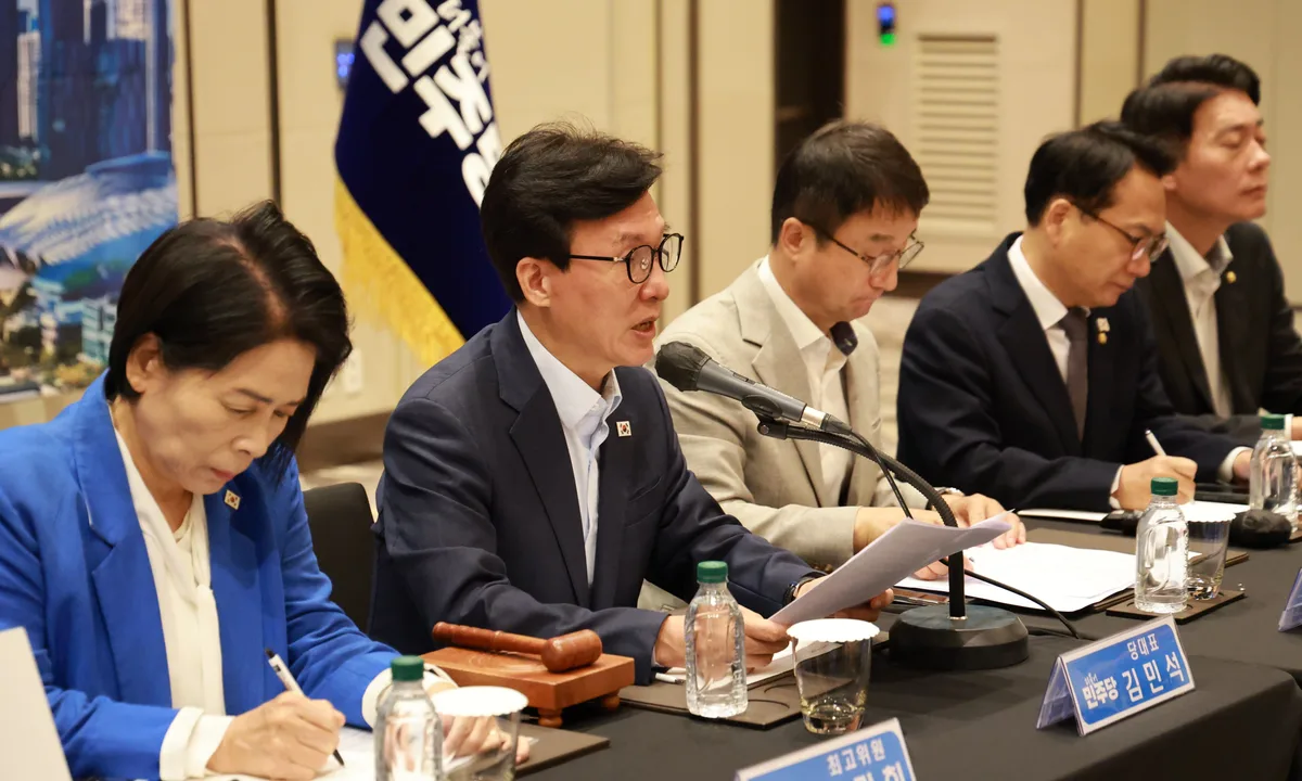 김민석 “민생 제일주의로 내우외환 돌파…모든 의원 전력 질주”