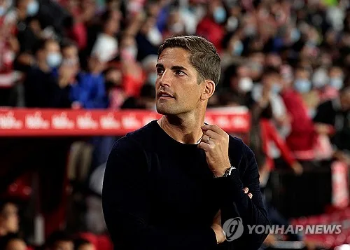 축구대표팀 임시 감독에 모레노…내년 아시안컵까지 맡을 수도(종합2보)