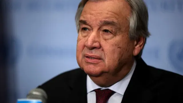 Guterres garante medidas contra incidentes nas escadas após episódio com Trump