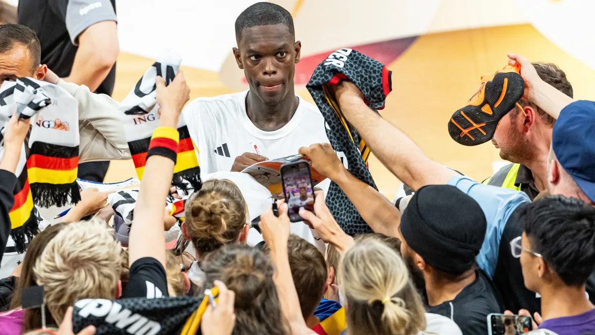 Schröders Bekenntnis: Herz des Nationalteams