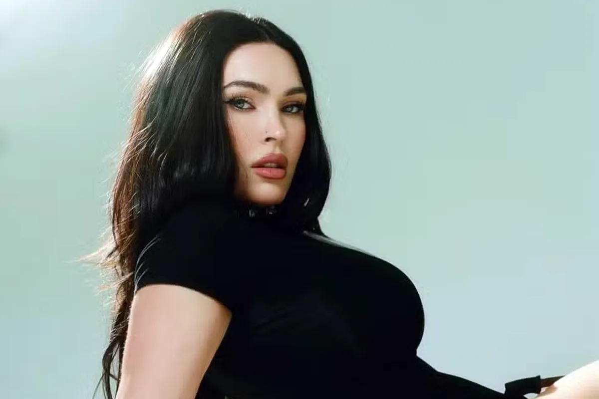 Megan Fox cria perfil em plataforma +18 e faz site cair devido à procura