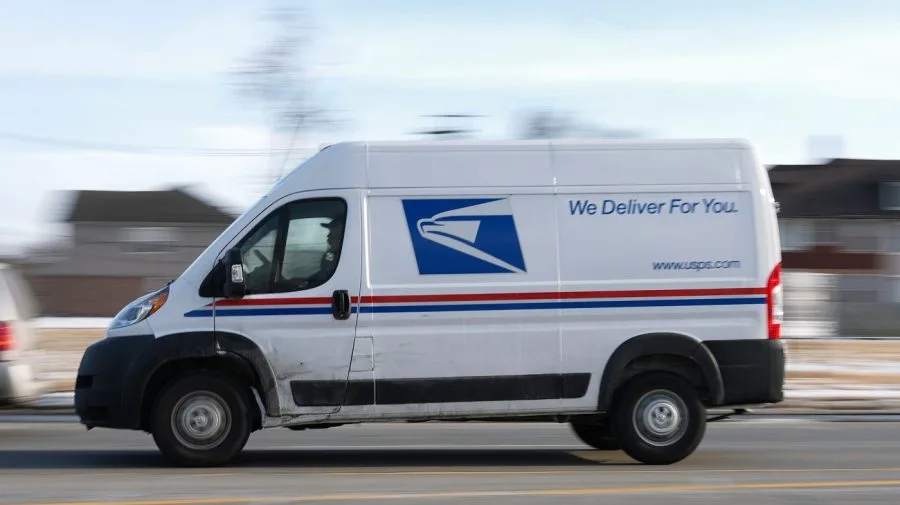 Georgia mail carrier sentenced after stealing $1M in checks: DOJ