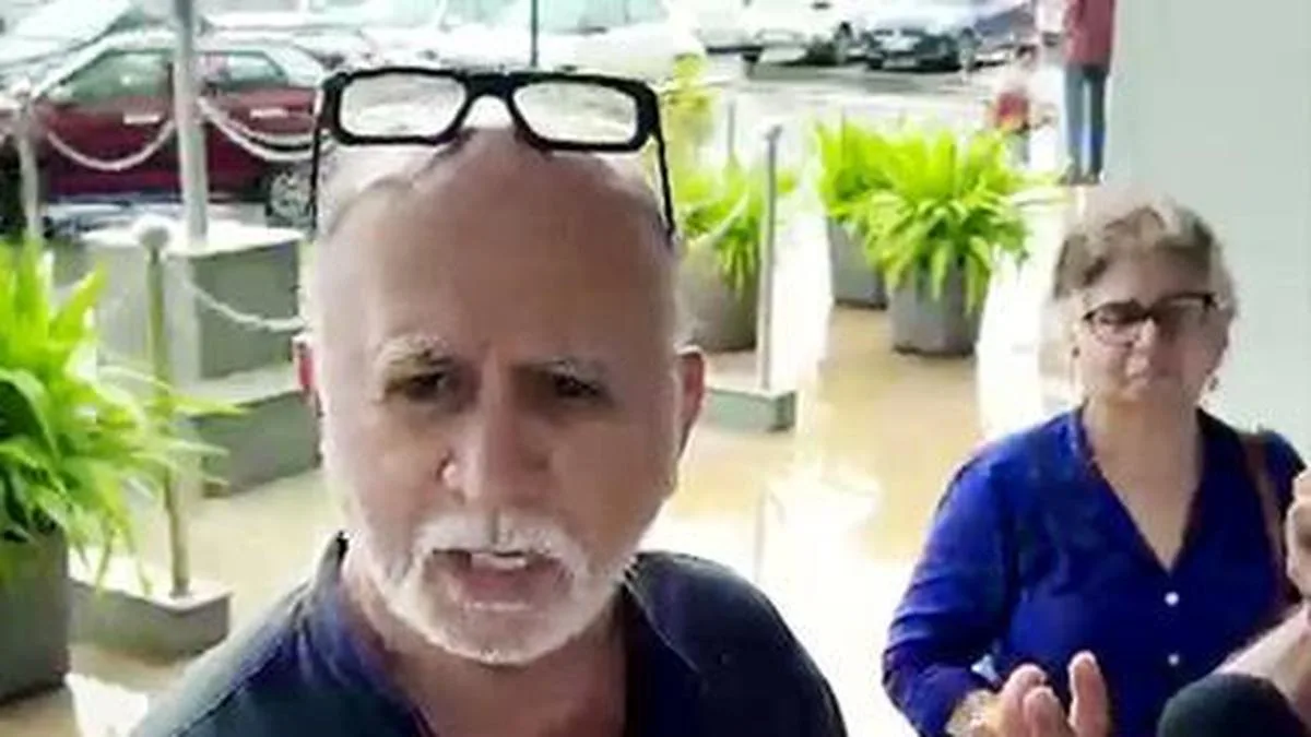 Tarun Tejpal directed to surrender by September 22 by Supreme Court