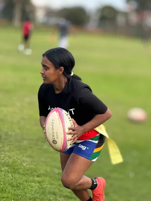 Hanover Park’s Lukishia heads to Australia to represent SA in tag rugby competition